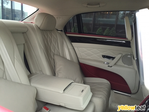 Season car and Chauffeur Hire