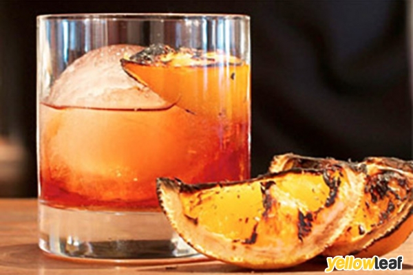 The Holy Birds - Restaurant & Bar