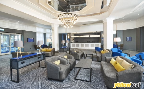 DoubleTree by Hilton Hotel Dartford Bridge