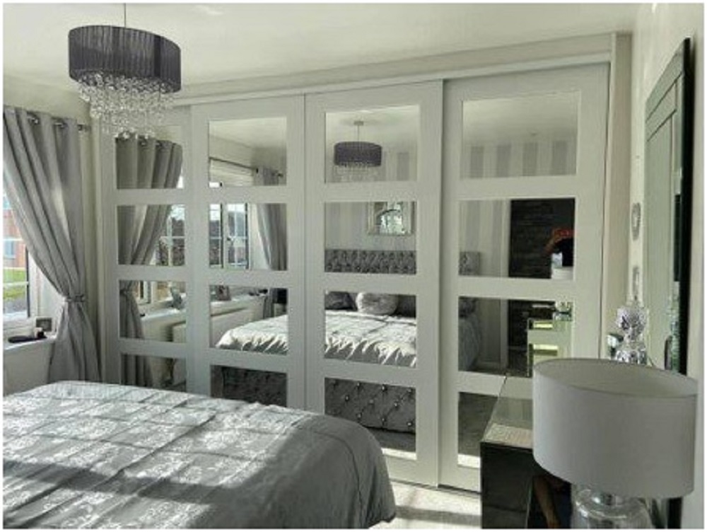 Urban bedrooms Sliding Wardrobes