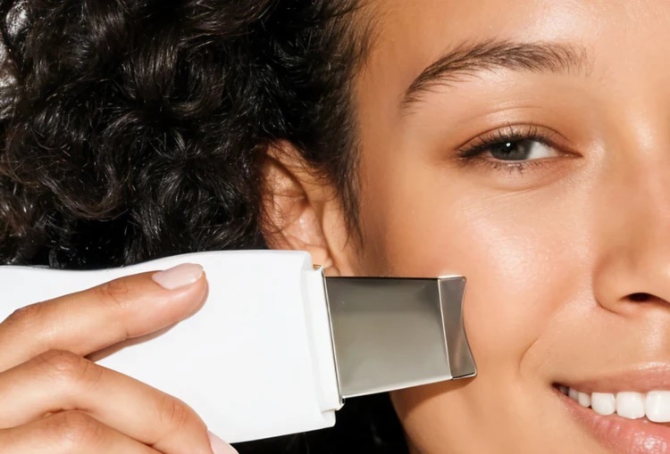 Ultrasonic Skin Scrubber